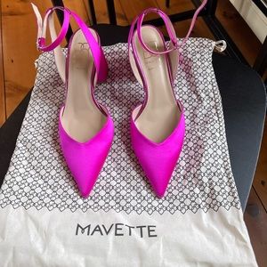 Brand New pumps by Mavette,
